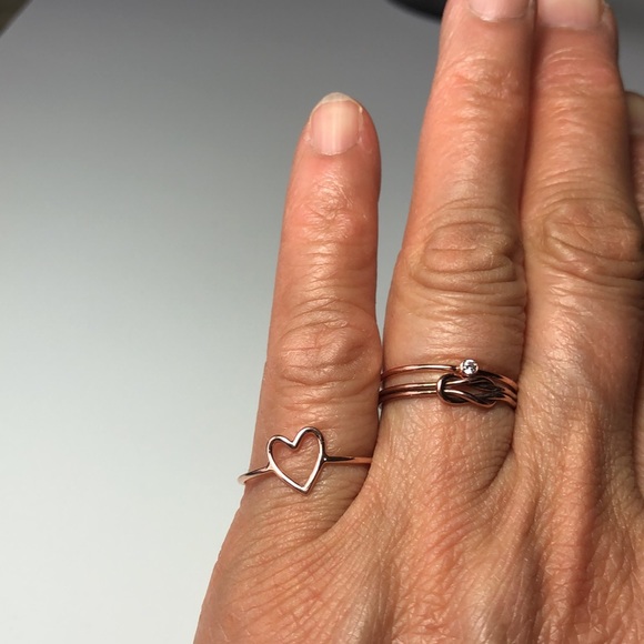 2 🌹 rose gold filled rings wear together size 7 - Picture 10 of 10